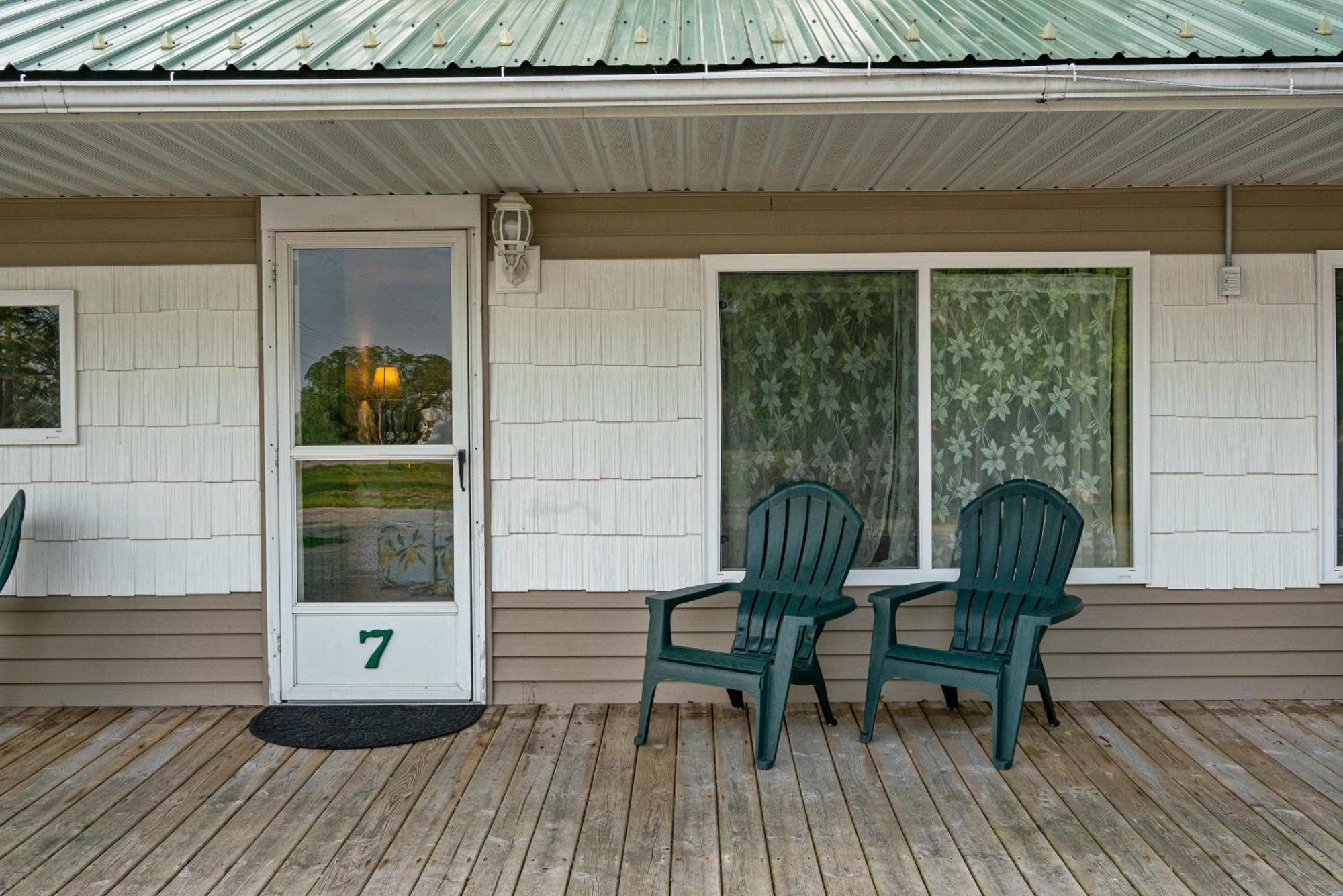 South Arm Retreats Motel East Jordan Exterior foto